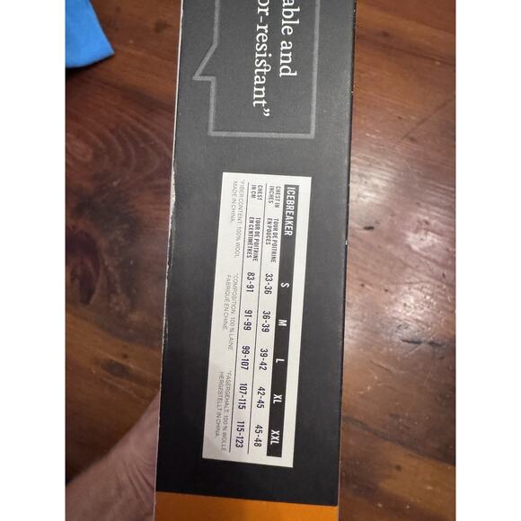 Icebreaker 100% Merino Wool 200 Oasis LS Crew Base Layer Top Mens Sz M NWT $105 - Picture 6 of 14